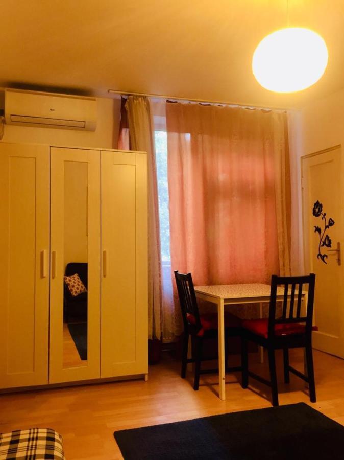 Central Charming Apartments บูคาเรสต์ ภายนอก รูปภาพ